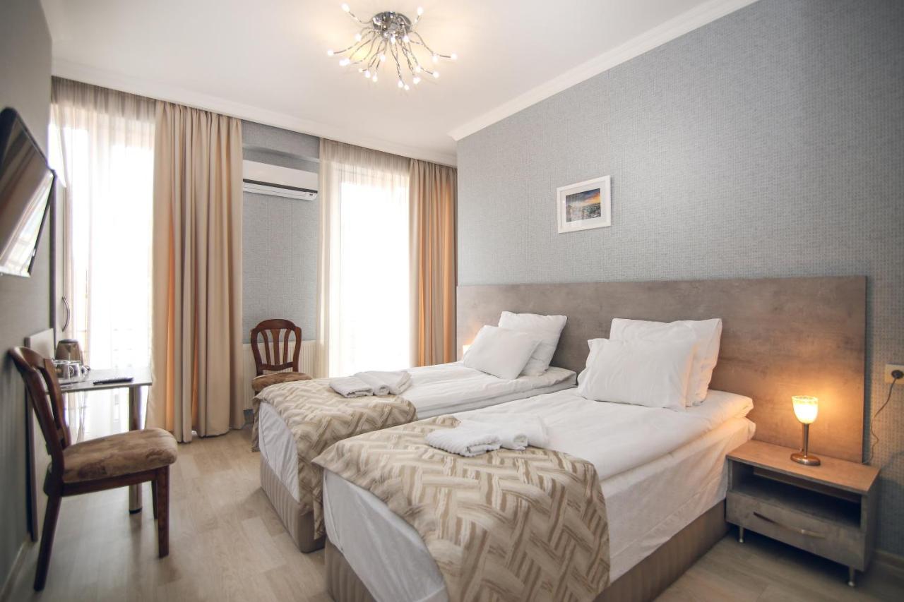 Hotel Kera Tbilisi Buitenkant foto